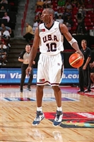 Thomas Bryant Longsleeve T-shirt #3379395