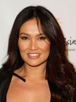 Tia Carrere Longsleeve T-shirt #3752292