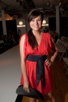 Tiffani Thiessen Longsleeve T-shirt #1521209