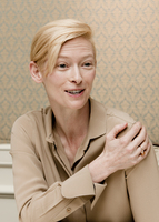 Tilda Swinton Tank Top #2248920