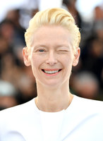 Tilda Swinton hoodie #3862197