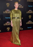 Tilda Swinton t-shirt #3931415