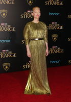 Tilda Swinton Sweatshirt #3931506