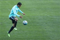 Tim Cahill tote bag #G1598976