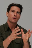 Tom Cruise Longsleeve T-shirt #2258169