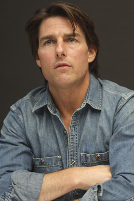 Tom Cruise Poster 2453846