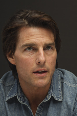 Tom Cruise Poster 2453847