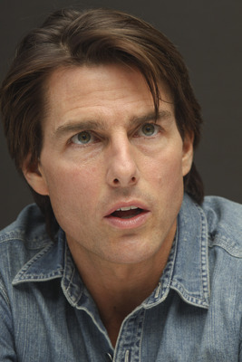 Tom Cruise Poster 2453869