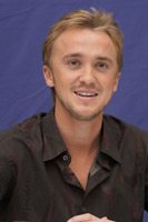 Tom Felton Longsleeve T-shirt #2450407