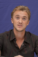 Tom Felton Longsleeve T-shirt #2450413