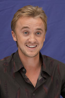 Tom Felton Longsleeve T-shirt #2450419