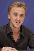 Tom Felton Longsleeve T-shirt #2450425