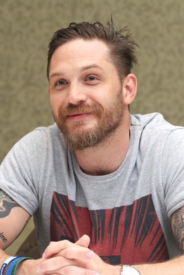 Tom Hardy Poster 2524736