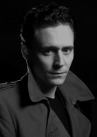 Tom Hiddleston Tank Top #2188552