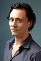 Tom Hiddleston Sweatshirt #2297115