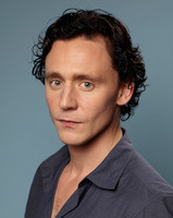Tom Hiddleston Longsleeve T-shirt #2297117
