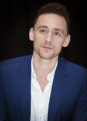 Tom Hiddleston magic mug #G683345