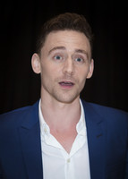 Tom Hiddleston Tank Top #2363612