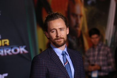 Tom Hiddleston stickers 2771043