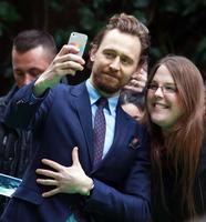 Tom Hiddleston tote bag #G1201814