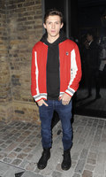 Tom Holland Longsleeve T-shirt #3046875