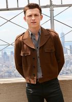 Tom Holland Longsleeve T-shirt #3889948