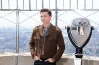 Tom Holland Longsleeve T-shirt #3889968