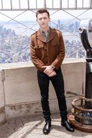 Tom Holland Longsleeve T-shirt #3889971
