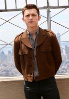 Tom Holland Longsleeve T-shirt #3889978