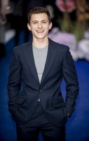 Tom Holland Longsleeve T-shirt #3951272