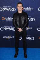 Tom Holland Longsleeve T-shirt #3951299