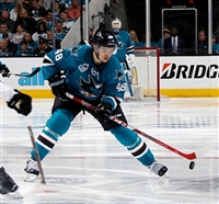 Tomas Hertl Longsleeve T-shirt #3563707