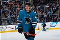 Tomas Hertl Longsleeve T-shirt #3563799