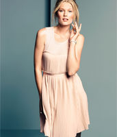 Toni Garrn mug #G495572