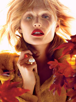 Toni Garrn Longsleeve T-shirt #2452696