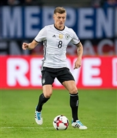Toni Kroos Sweatshirt #3357215