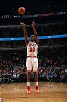 Tony Snell Sweatshirt #3447486