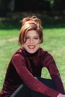 Tori Spelling Longsleeve T-shirt #2072862