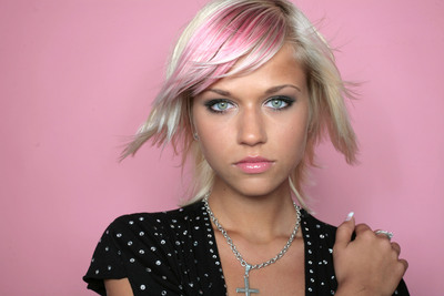 Triinu Kivilaan posters