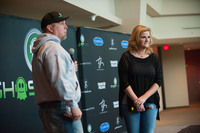 Trisha Yearwood Sweatshirt #3266270