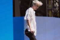 Troye Sivan Longsleeve T-shirt #3219803