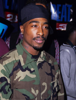 Tupac Amaru Shakur Longsleeve T-shirt #2701958
