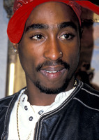 Tupac Amaru Shakur Longsleeve T-shirt #2701991