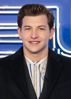 Tye Sheridan longsleeve t-shirt #3234391