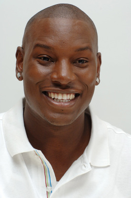 Tyrese Gibson puzzle 2403436