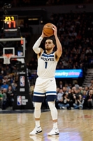 Tyus Jones Sweatshirt #3413784
