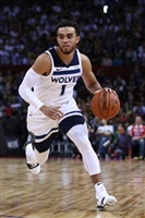 Tyus Jones Sweatshirt #3413797