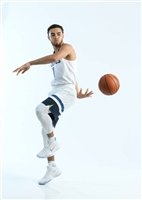 Tyus Jones Sweatshirt #3413812