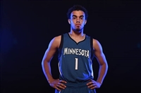 Tyus Jones Sweatshirt #3413826
