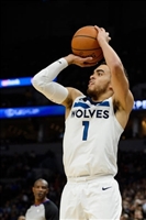 Tyus Jones Sweatshirt #3413909